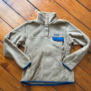 Patagonia Beige Fleece with Blue Trim